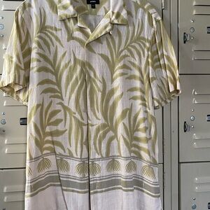 Express Men's Green Leaf Print Shirt